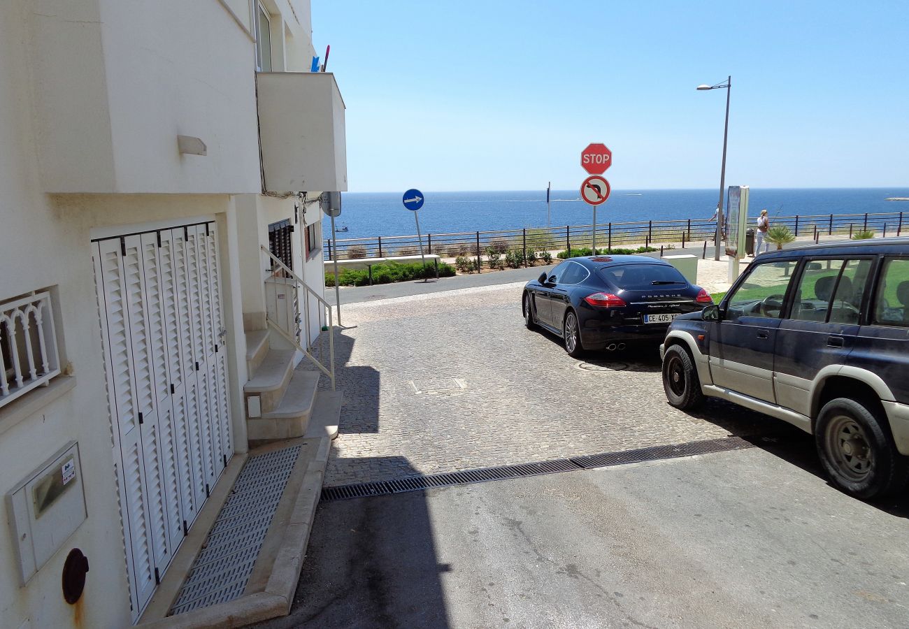 Ferienwohnung in Albufeira - Beach Waves / Albufeira