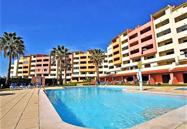 Apartamento en Albufeira - Belavista Center / Albufeira Apartamento en Albufeira - Belavista Center / Albufeira