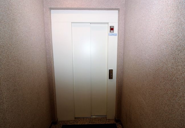 Appartement à Albufeira - Odete Beach Tunel / Albufeira Appartement à Albufeira - Odete Beach Tunel / Albufeira