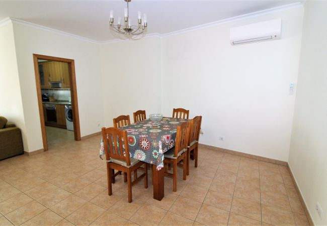 Apartamento em Albufeira - Odete Beach Tunel / Albufeira Apartamento em Albufeira - Odete Beach Tunel / Albufeira