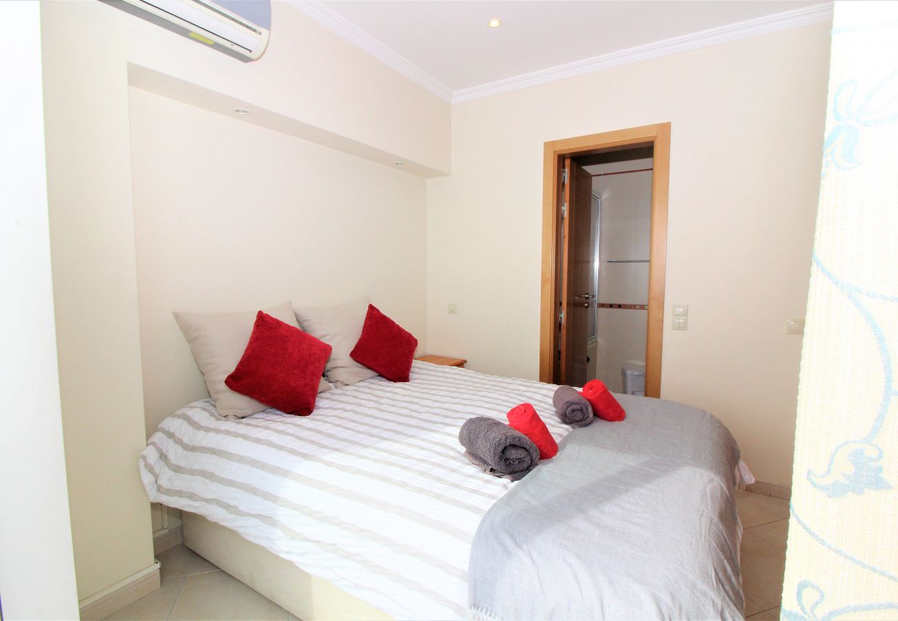 Apartamento em Albufeira - Waves View / Albufeira