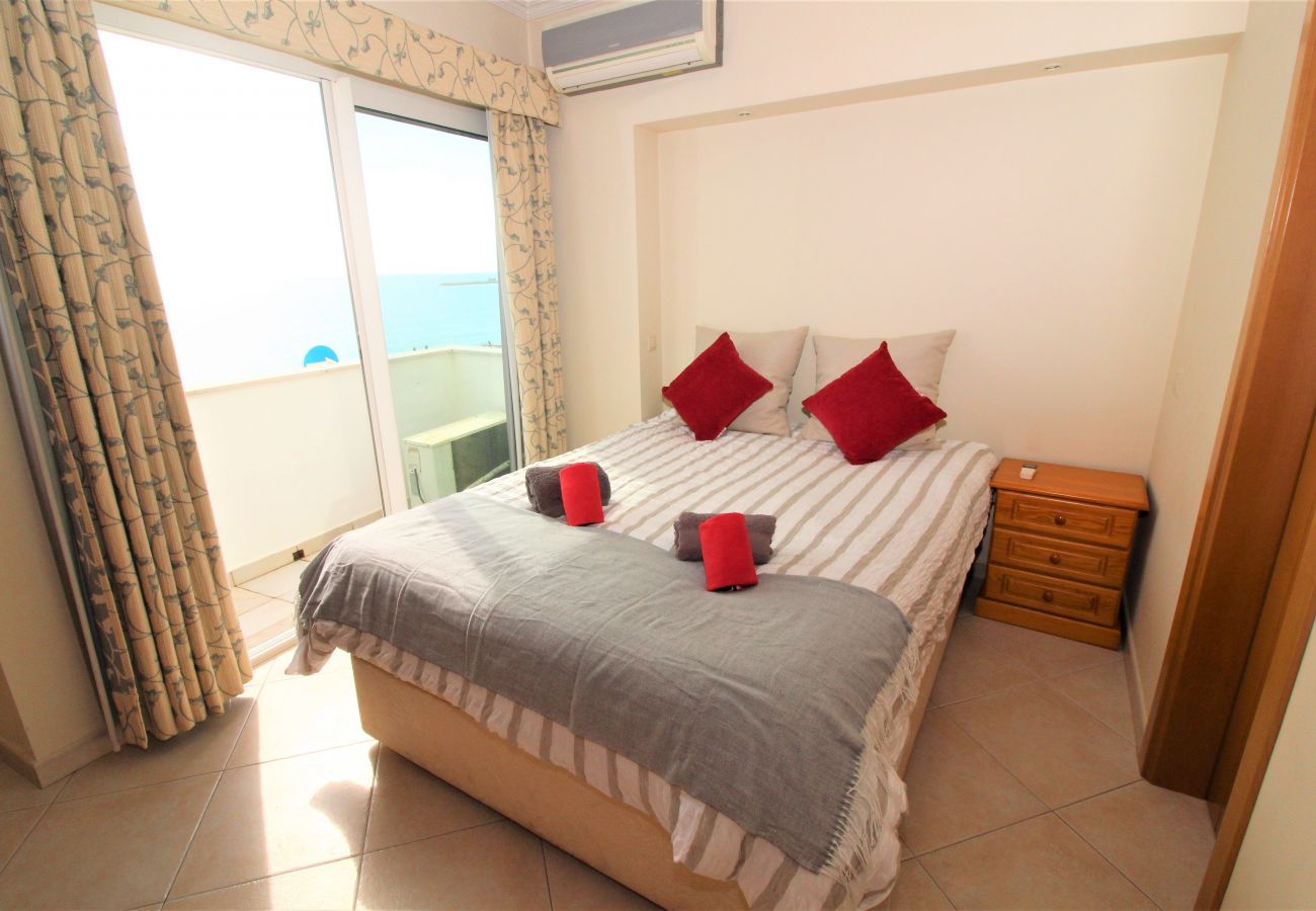 Apartamento em Albufeira - Waves View / Albufeira