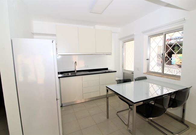 Apartamento em Albufeira - Historic Centre A / Albufeira Apartamento em Albufeira - Historic Centre A / Albufeira