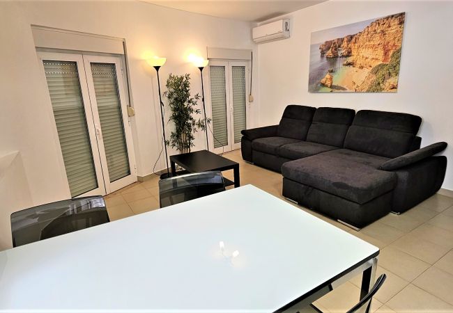 Apartamento em Albufeira - Historic Centre B/ Albufeira Apartamento em Albufeira - Historic Centre B/ Albufeira