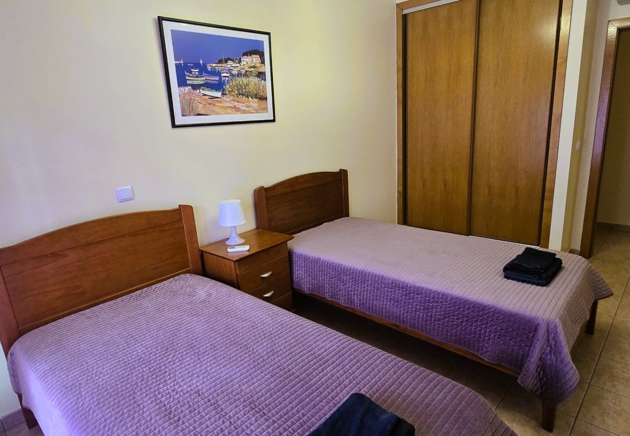 Apartment in Albufeira - Odete Beach Tunel / Albufeira