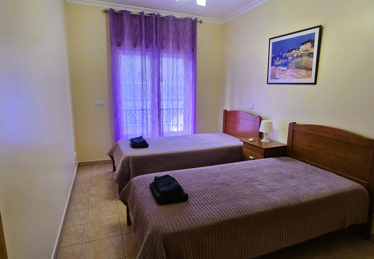 Apartment in Albufeira - Odete Beach Tunel / Albufeira