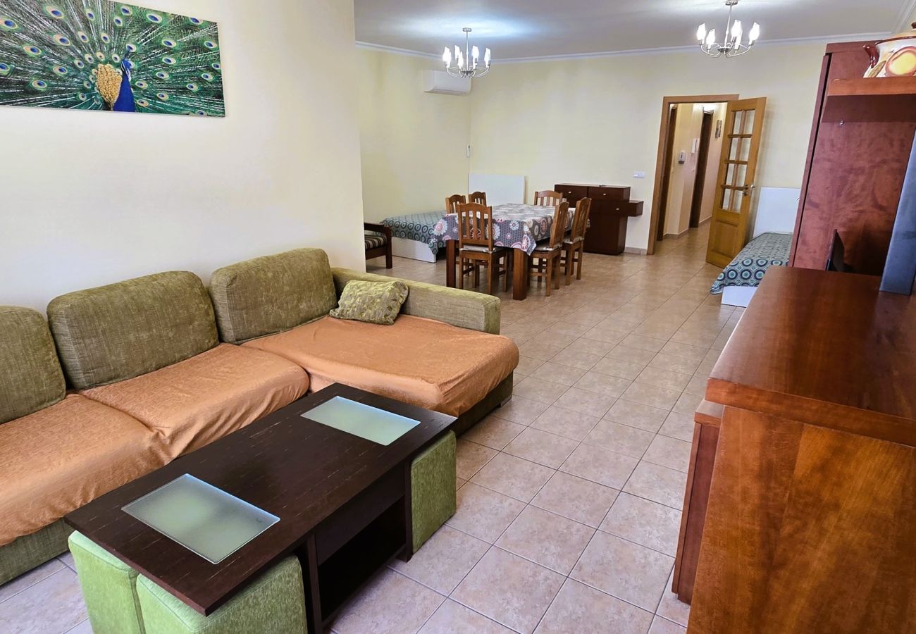 Apartment in Albufeira - Odete Beach Tunel / Albufeira
