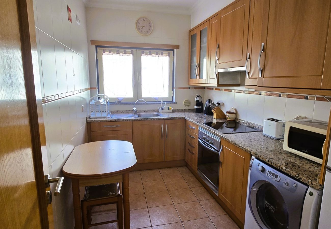 Apartment in Albufeira - Odete Beach Tunel / Albufeira